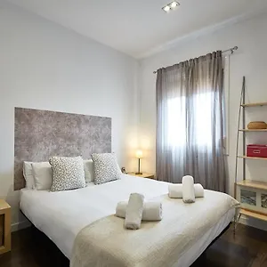 https://apartment-arquimedes.catalonia-hotels.com