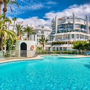 https://penthouse-old-town-the-sea.1costadelsol.com